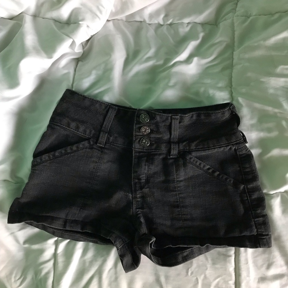 Black jean Guess Shorts